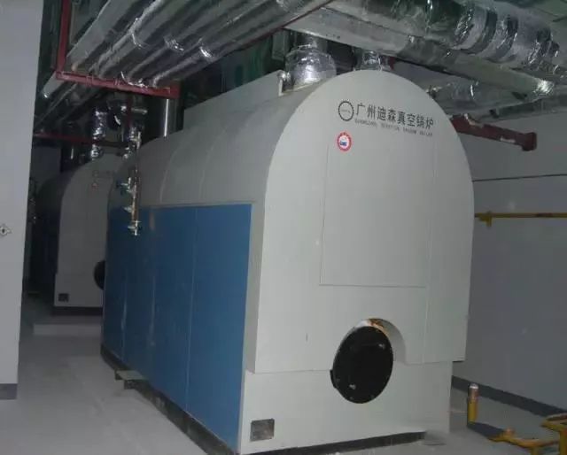 超高层建筑在给排水设计上是如何考虑的?